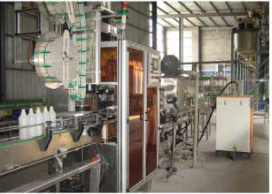 用於PVC和PET瓶的防水防銹收縮套標機