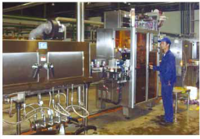 用於PVC和PET瓶的防水防銹收縮套標機