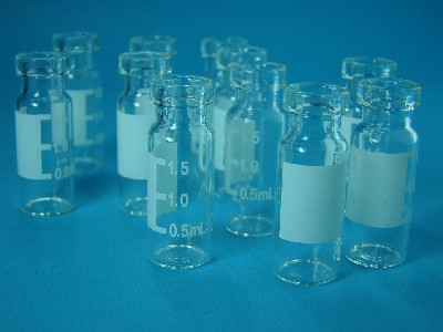 糖漿不干膠圓瓶不干膠貼標機2000 X 1100 X 1300 Mm