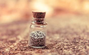 高速SUS304經濟型自動廣口瓶瓶貼標機，用於不干膠