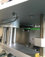 上壓機構頂瓶自動貼標機，CE認證