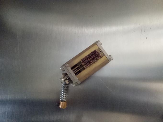 定制三面或雙面不干膠貼標機