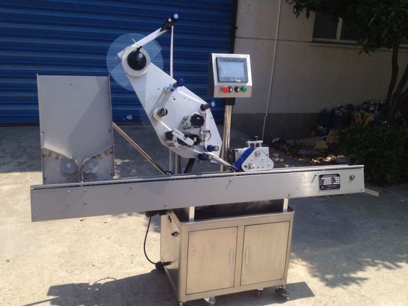 中國定制的小青黴素瓶標籤貼紙自動瓶貼標機供應商